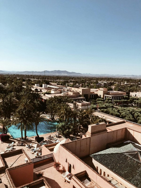 Marrakech côté nature : sélection des meilleurs hôtels jardin pour un séjour inoubliable